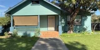 Charming 2 Bed 1 1/2 Bath Home Gallery 1