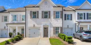 Luxury Townhome! Gallery 1