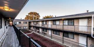 7834 S Coles Gallery 7