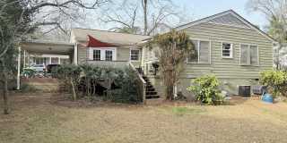 Cute Three Bedroom Near Piedmont Hospital Cute Three Bedroom Near Piedmont Hospital Gallery 29