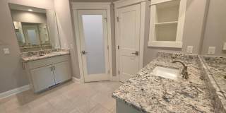 94 WOLF CREEK Circle Gallery 26