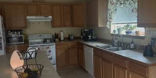 1199 Northwest Redwing Drive Gallery 1