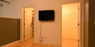Chic, Contemporary 1 BD 1.5 BA Condo in the Mount Pleasant neighborhood of NW DC!! Gallery 27