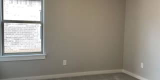 430 & 432 Rineel Ave - 430 Gallery 15