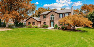 6441 Euclid Avenue Gallery 1