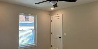 Fully Remodeled 2 Bed 1 Bath House Gallery 11