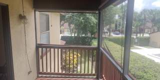 302 LAKEVIEW Drive E Gallery 10