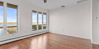 115 Maryland Avenue Gallery 16
