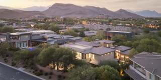 LUXURY LIVING IN THE RIDGES Gallery 34