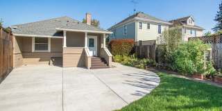 3 Bed, 1 Bath Home by Downtown! Gallery 10