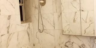 412 E 81st St Gallery 3