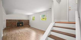 5435 THE BRIDLE Path Gallery 20