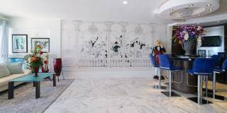 205 Ocean Blvd Gallery 22