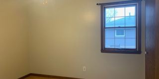 $1195 | 2BD 1 BA | 822 Dwight St | Available 7/15/26 Gallery 11