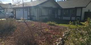 Lovely Roseville Home Close to School, Shopping and more! Gallery 1