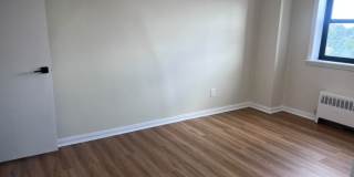 110 Washington Gallery 7