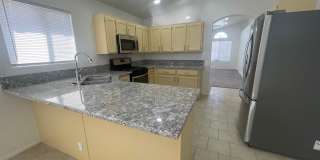 SUMMERLIN HOME WITH A SPARKLING POOL! Gallery 6
