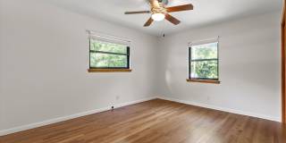 517 Randall Street Gallery 12