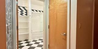 303 S Main Street Gallery 12