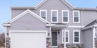 Newer 4 Bedroom Condo in Tiburon for Lease! Gallery 1