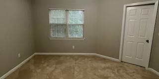 3 Bedroom, 2.5 Bathroom in Lexington! Gallery 15