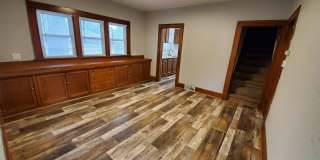 Large 3 Bedroom Home near Iowa State Fairgrounds! Gallery 5