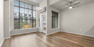 Kearney Plaza Gallery 10