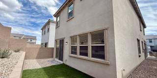 Modern Brand New Summerlin Home with 5 Bedrooms, Loft & Upgraded Finishes Gallery 40