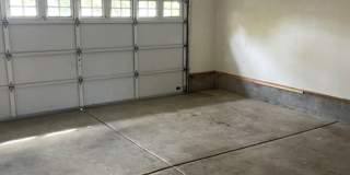 Quiet Peaceful 3 bedroom 2 bath Single Level home located in Central Point Gallery 35