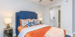 The Julep Gallery 76