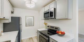Beautifully Renovated 1 & 2 Bedroom Apartments in Lynnwood! Gallery 40