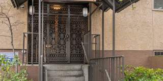 Genesis Apartments Gallery 16