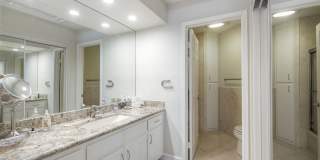 400 N Pacific St Gallery 10