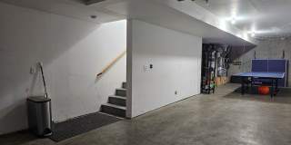 715 NE Oak St. B Gallery 24