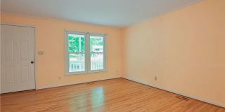 Room in 3 Bedroom Home at Sanderson Dr Gallery 5