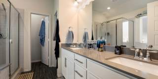 4 Bedroom Home with Stone Patio, Built-In Gazebo & Amenity-Rich Community Living Gallery 16