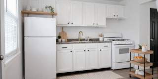 3BR Townhome in Scenic Hills – Apply Now! Gallery 1