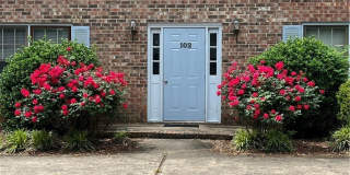102 Barrington Drive Gallery 1