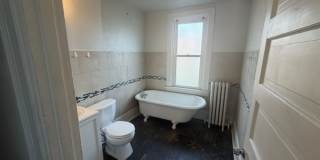 Beautiful Home for Rent Gallery 36