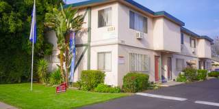 6944-6954 Coldwater Canyon Ave. Gallery 41