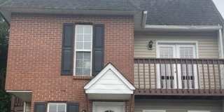 2221 DICKENS Terrace Gallery 1