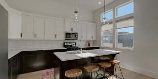Individual / Corporate Rental / Fully Furnished Gallery 33