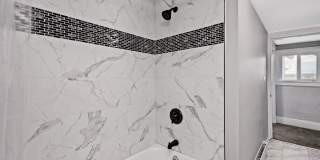 Beautiful 3 bedroom home in Coraopolis available June 1! Gallery 3