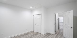 215 S Park Street Gallery 13