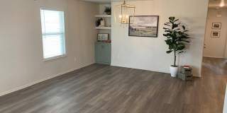 796 NE 4th Street Gallery 5