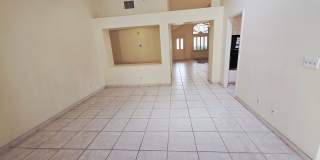 Single Story Home w/Pool in The Lakes! Gallery 18