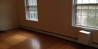 429 South 8th Street Gallery 4