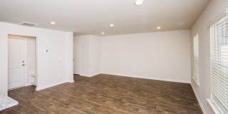 1642 Commendable Court Gallery 7