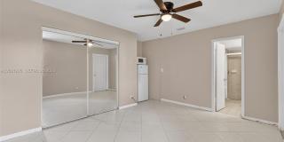 11135 NW 25th Ct Gallery 5