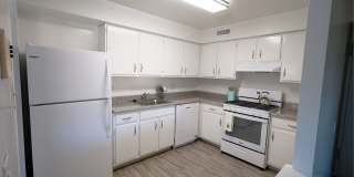 Delaire Landing Gallery 14